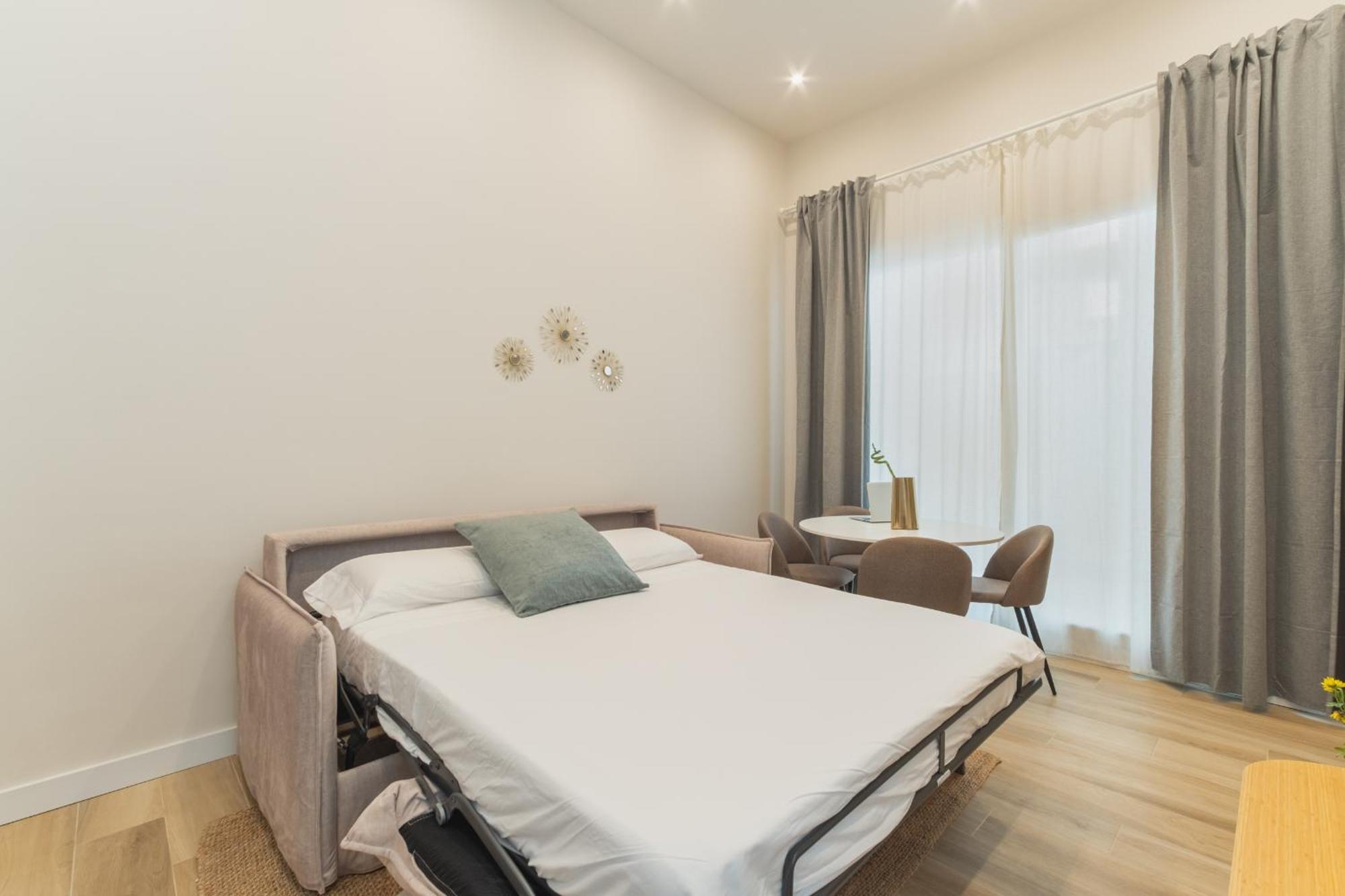 Qe Apartments Cadiz Room photo